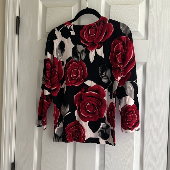 White House Black Market Medium floral cardigan - Picture 5 of 7